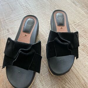 Black Slide Sandals with Decorative Bow -